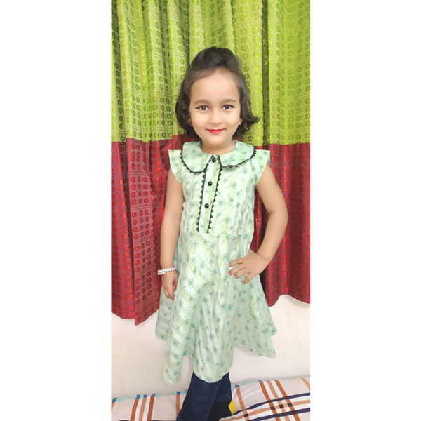 Beautiful design Baby frock (বেবি ফ্রক )