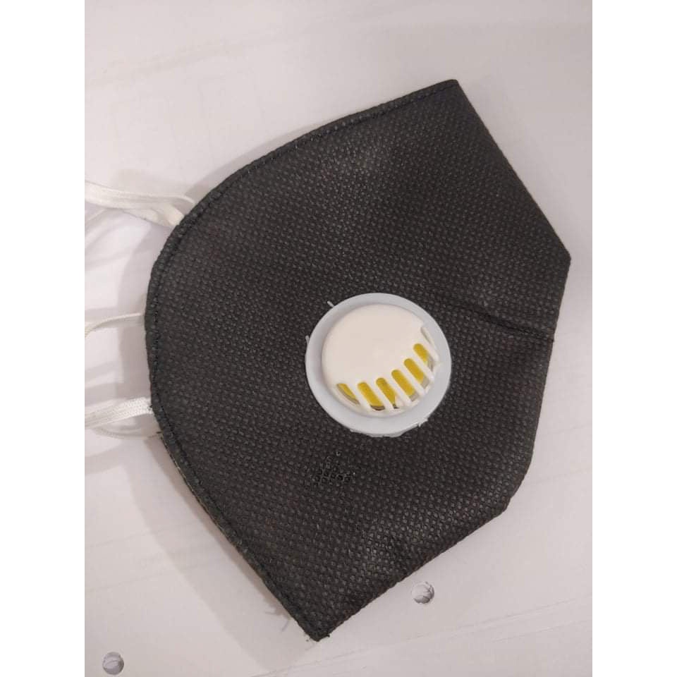 ANTI POLLUTION FACE MASK