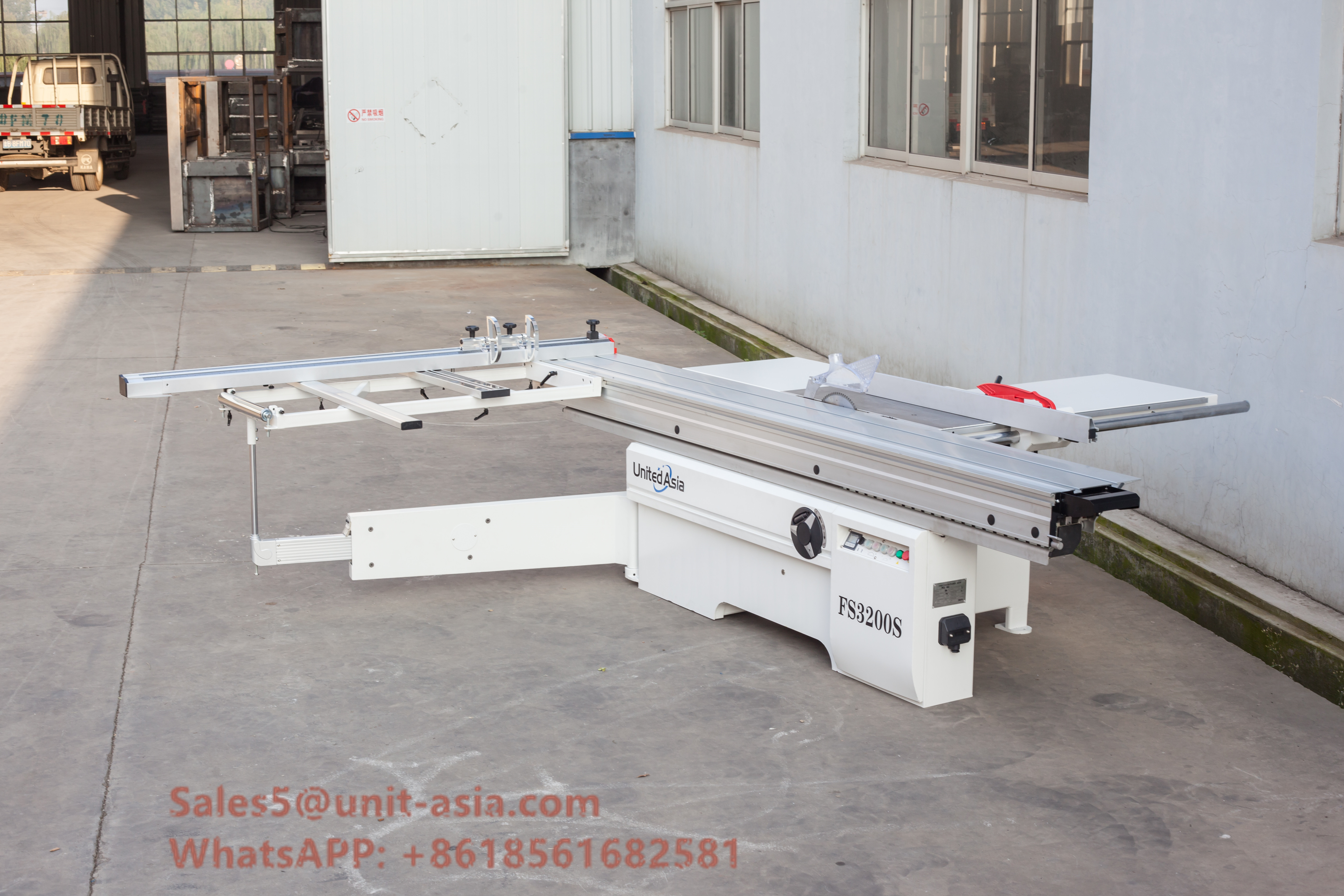 Industrial Woodworking precision Wood Cutting Panel Sliding Table Saw Machine