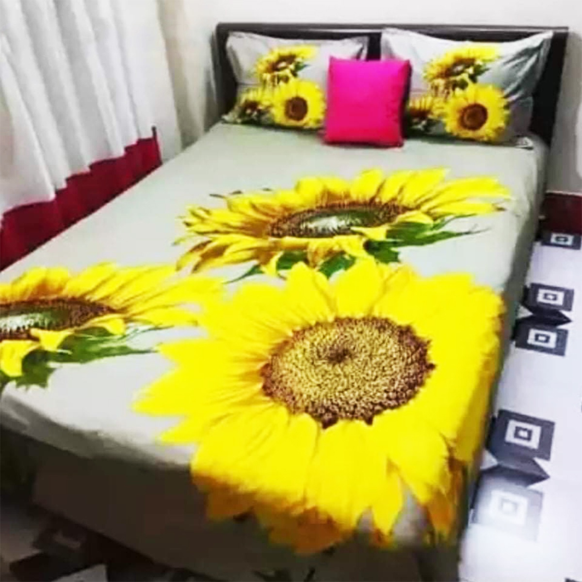 Sunflower Cotton Fabric Bed Sheet with 2 Pillow Cover