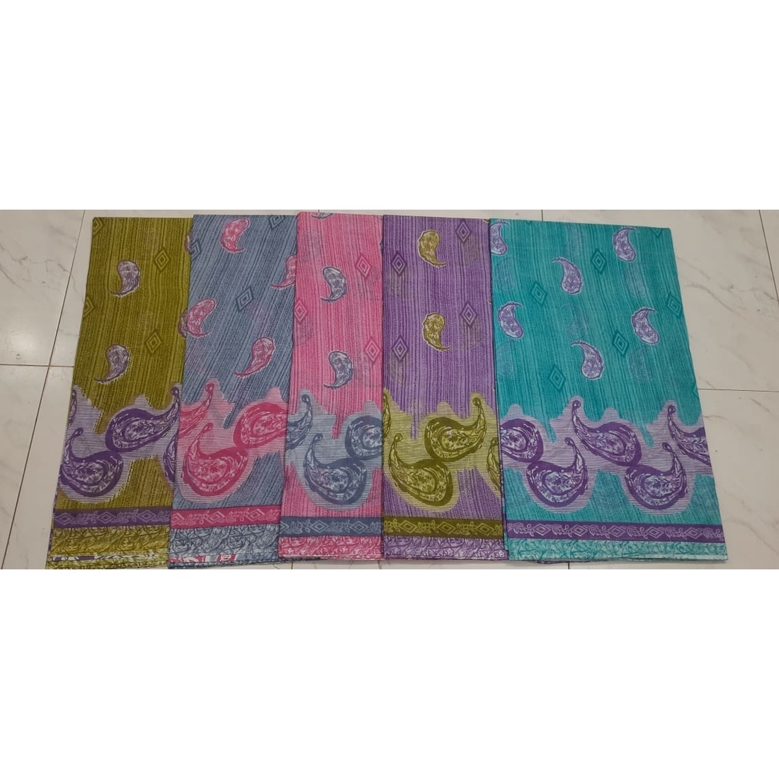 Low budget multicolor printed cotton saree in wholesale price(LBS-2015)