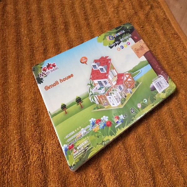 Small House (MS-NO-1690-32)