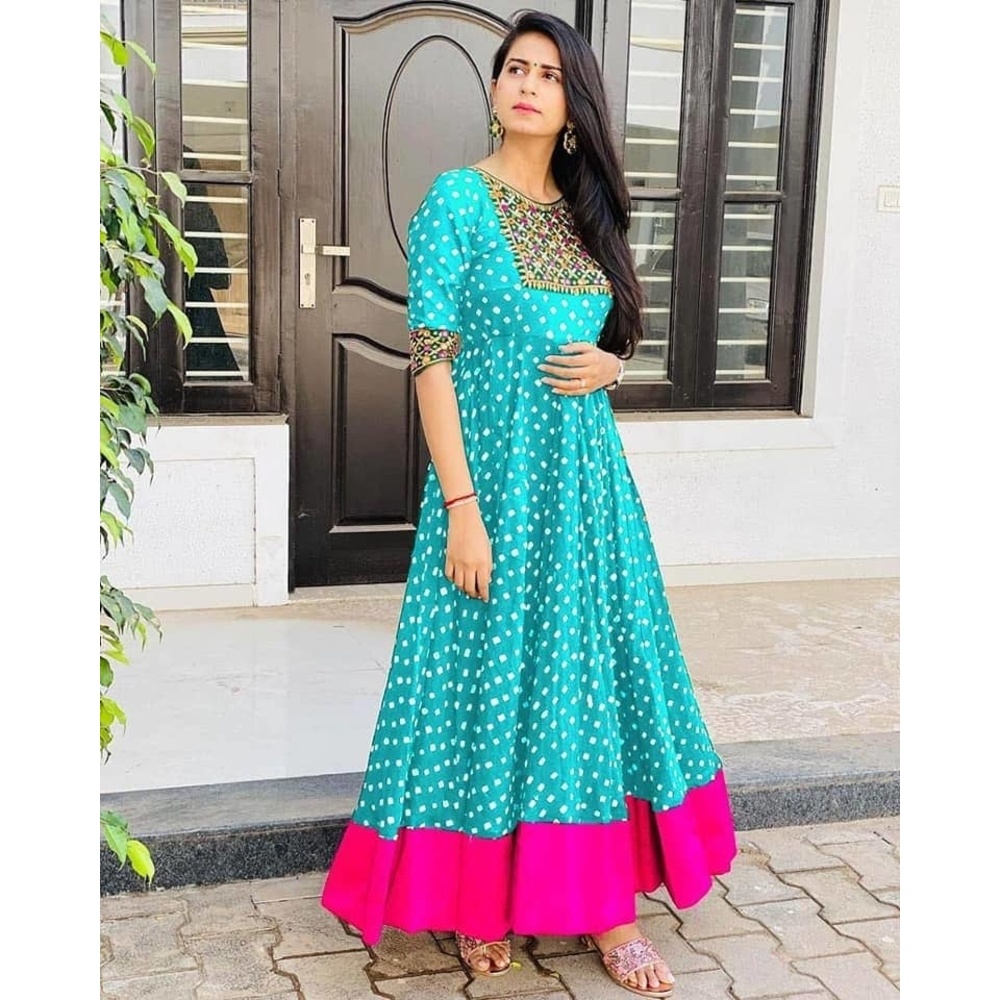 High Quality Italian Silk Fabric With Embroidery Work With Digital Printed Readymade Kurti for Women(MOH-2034)